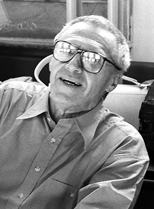 Foto Gy&ouml;rgy Kurt&aacute;g (3)